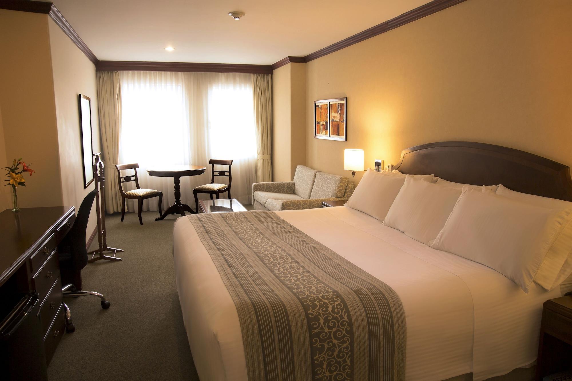 Hotel Dann Carlton Bogota Luaran gambar A room at the hotel