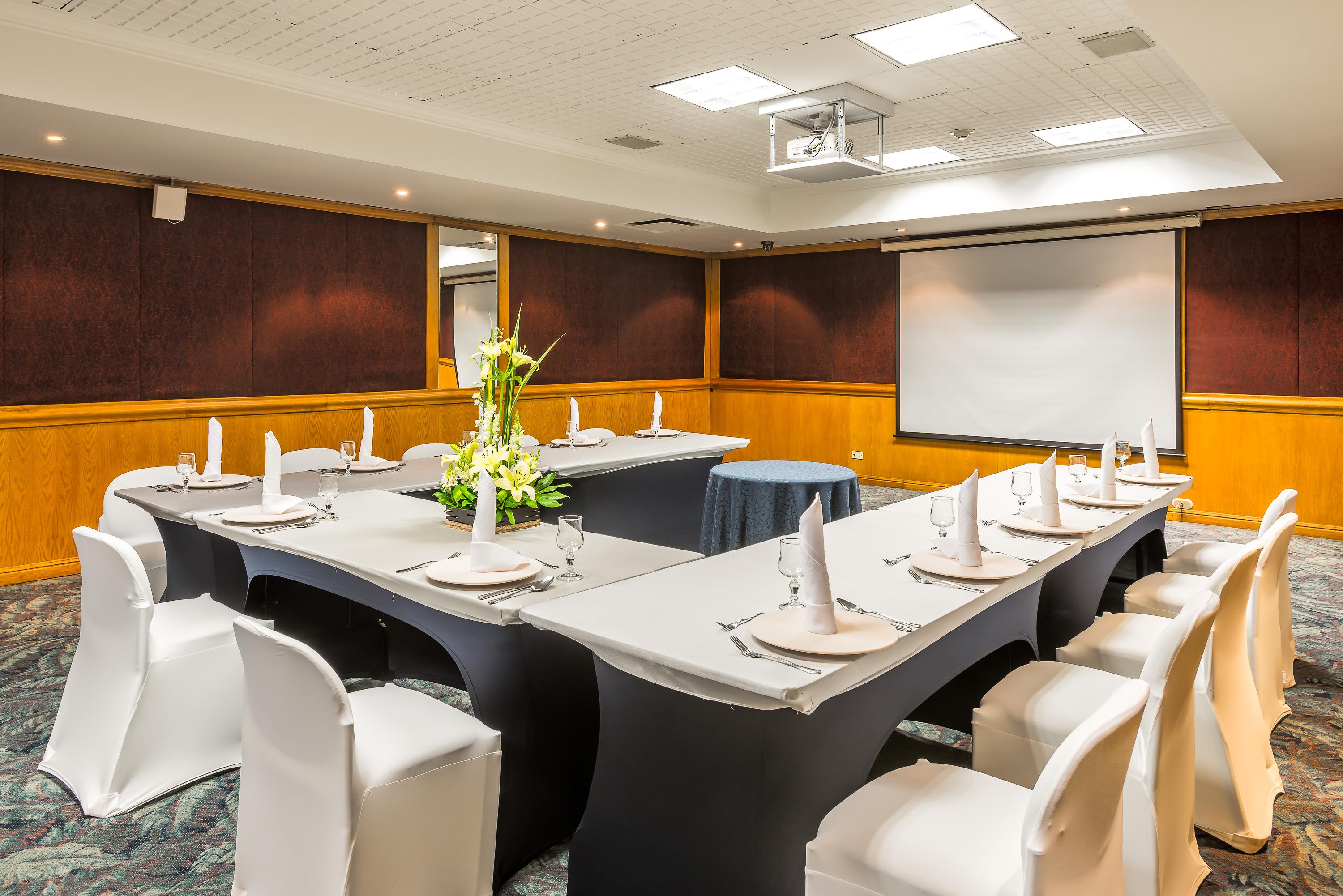 Hotel Dann Carlton Bogota Luaran gambar Meeting room