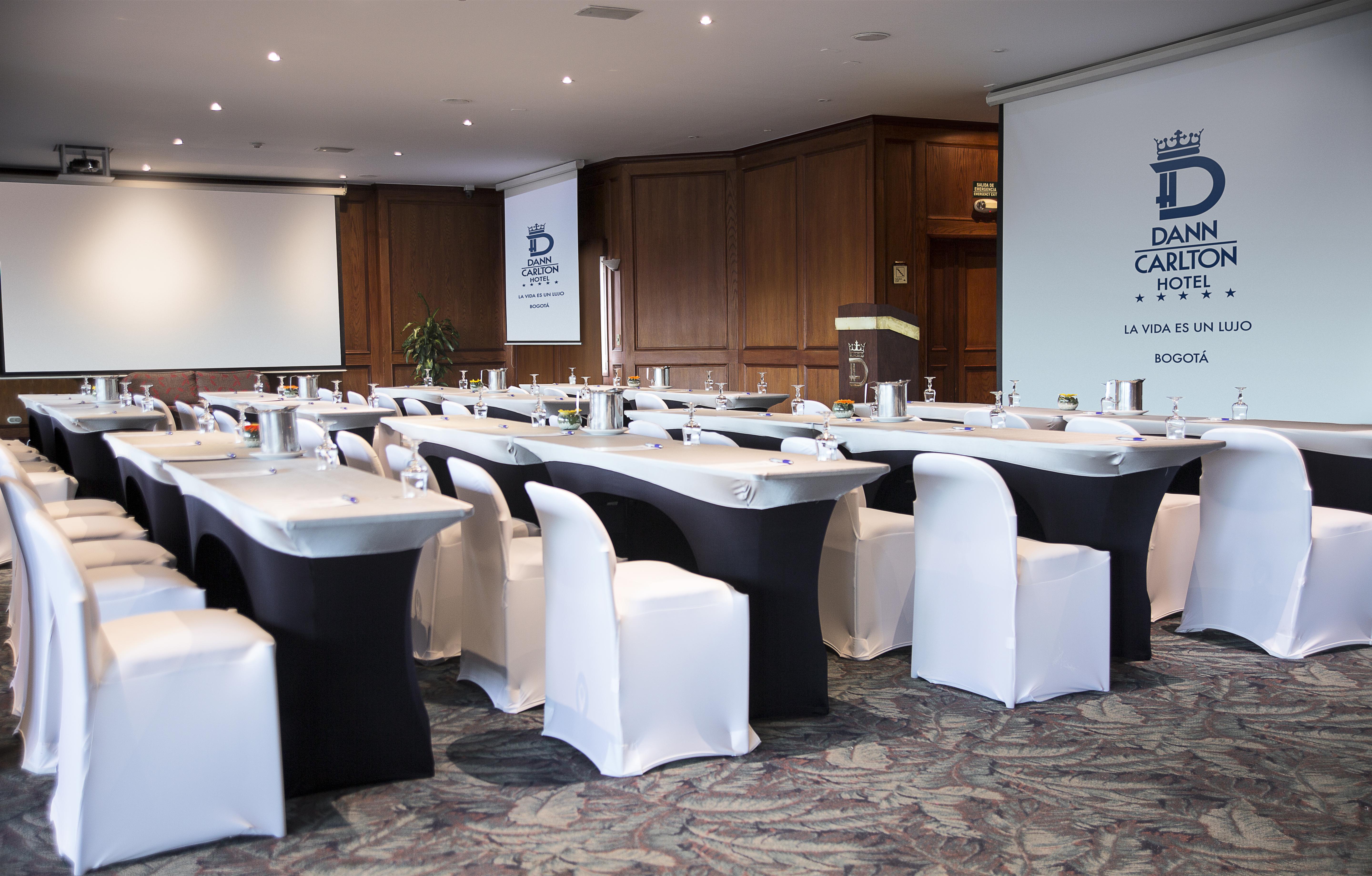 Hotel Dann Carlton Bogota Luaran gambar Meeting room