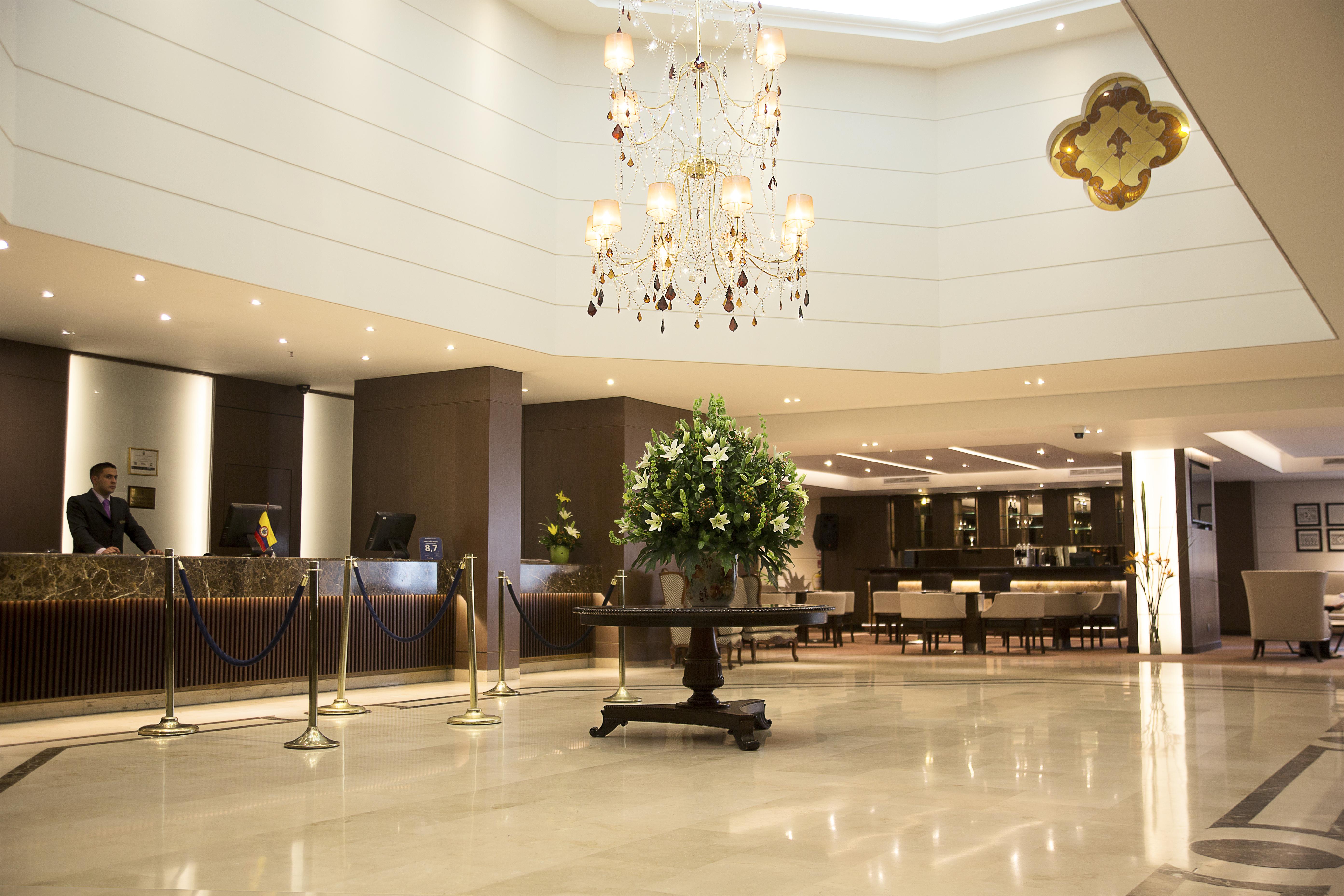Hotel Dann Carlton Bogota Luaran gambar The lobby of the hotel