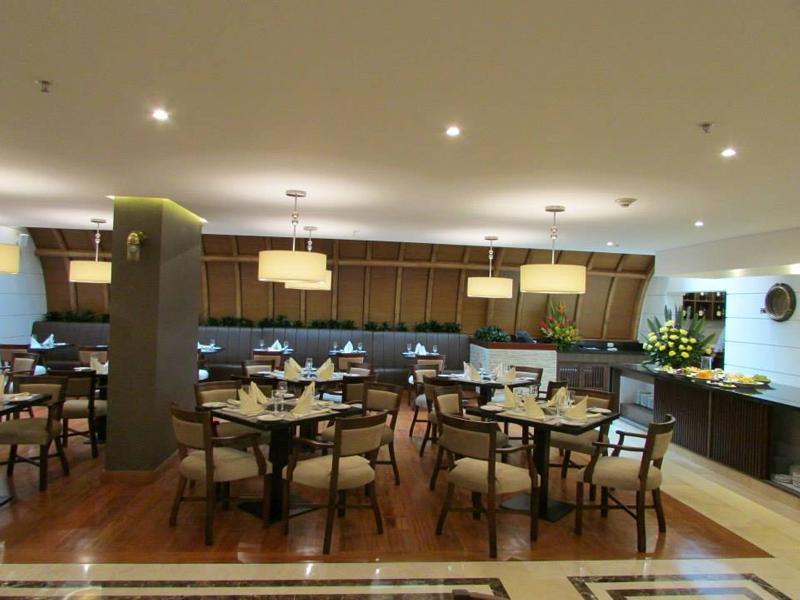 Hotel Dann Carlton Bogota Luaran gambar The restaurant